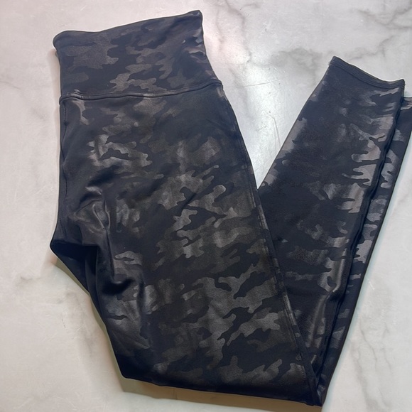 Spanx Faux Leather Camo Leggings - Picture 7 of 7